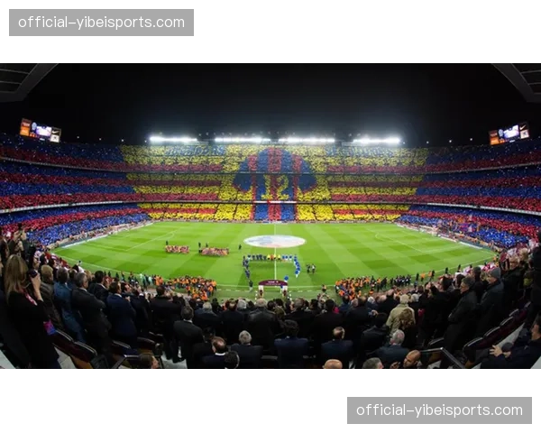 皇马主场展示TIFO，致敬刚刚去世的俱乐部传奇亨托