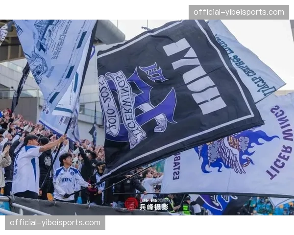 官方结果：莱斯特城2-2战平南安普顿，升班马对决以平局收场